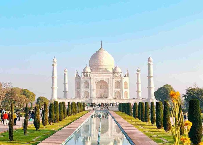 Taj Mahal in India_11zon